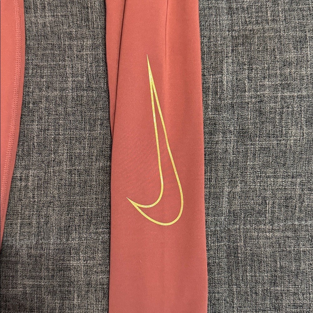 Nike Women's High-Waisted Dri-FIT 7/8 Training Tights NWOT - Picture 3 of 6